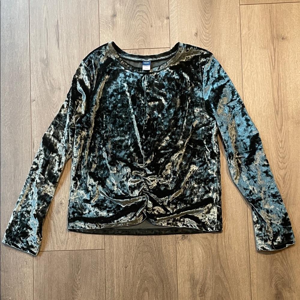 Elegant Velvet Long Sleeve Top